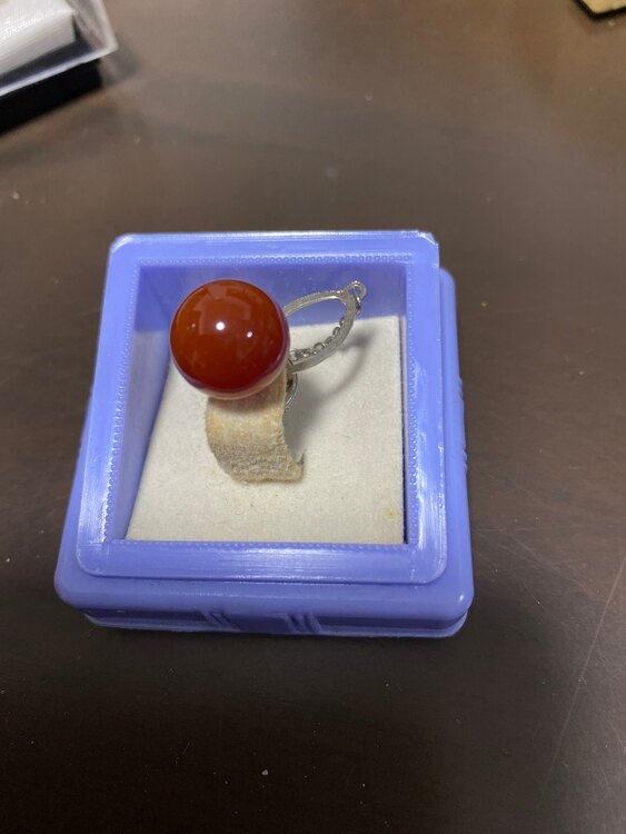 赤珊瑚（宝石）の商品画像 - 査定依頼日：2024年3月20日 - 最高査定価格：500円