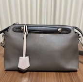 8BL1465QJF03BL バイザウェイ ミディアム（ブランドバッグ）の商品画像 - 査定依頼日：2025年10月31日 - 最高査定価格：65,000円