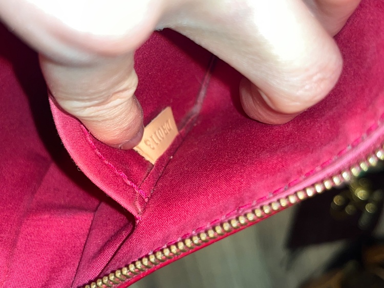 コインパース（ブランド財布・小物）の商品画像 - 査定依頼日：2026年3月2日 - 最高査定価格：13,000円