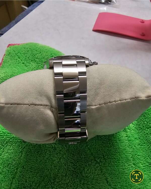 ロレックス デイトナ 12（高級時計）の商品画像 - 査定依頼日：2025年1月5日 - 最高査定価格：4,700,000円