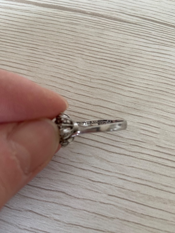 不明（宝石）の商品画像 - 査定依頼日：2025年12月21日 - 最高査定価格：100,000円