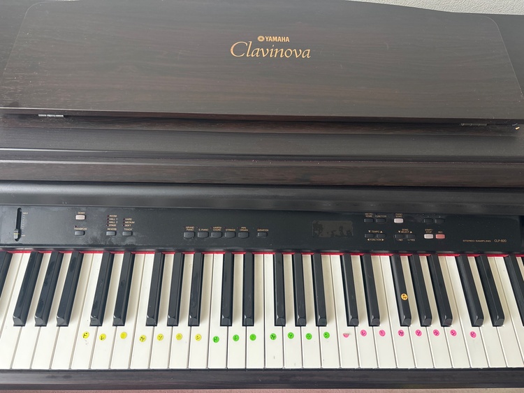 CLP820（ピアノ・楽器・PA機材）の商品画像 - 査定依頼日：2026年3月30日 - 最高査定価格：5,000円