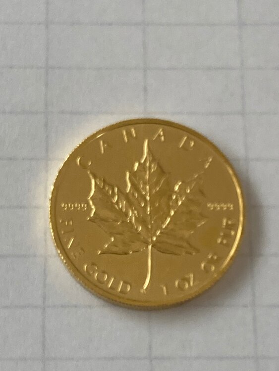 カナダメイプルリーフ金貨1オンス（金・貴金属）の商品画像 - 査定依頼日：2025年2月9日 - 最高査定価格：472,000円
