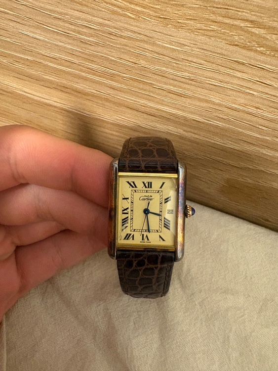 カルティエ タンク 2413（高級時計）の商品画像 - 査定依頼日：2026年3月10日 - 最高査定価格：380,000円