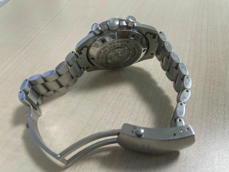 スピードマスタープロフェッショナル（高級時計）の商品画像 - 査定依頼日：2025年6月24日 - 最高査定価格：520,000円