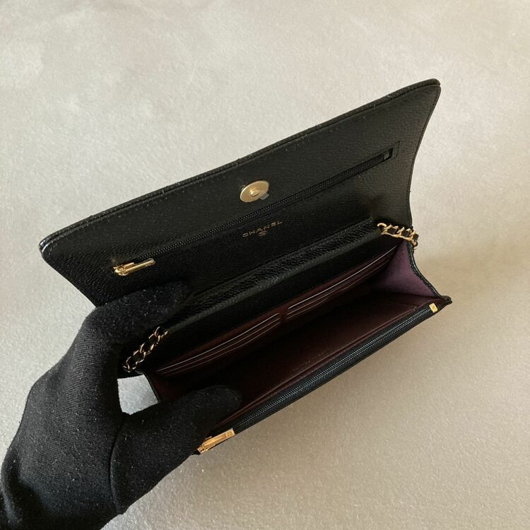 CHANEL キャビアスキン　チェーンウォレット　クラシック（ブランドバッグ）の商品画像 - 査定依頼日：2025年7月14日 - 最高査定価格：380,000円