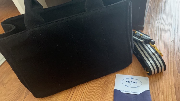 プラダ  （ブランドバッグ）の商品画像 - 査定依頼日：2025年6月28日 - 最高査定価格：80,000円