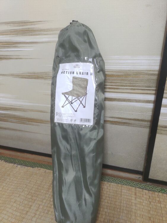 椅子（アウトドア用品）の商品画像 - 査定依頼日：2025年9月27日 - 最高査定価格：2,000円