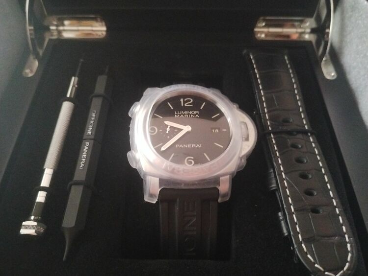 パネライ ルミノール pam0031（高級時計）の商品画像 - 査定依頼日：2025年6月27日 - 最高査定価格：460,000円