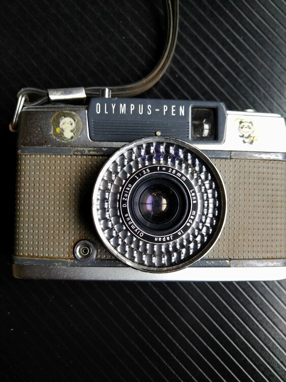 OLYMPUS-PENEE2（カメラ）の商品画像 - 査定依頼日：2026年1月28日 - 最高査定価格：3,000円