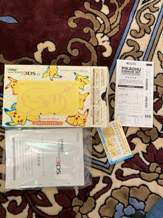 Newニンテンドー3DSLL本体 ピカチュウ イエロー（ゲーム機本体・ゲームソフト）の商品画像 - 査定依頼日：2023年10月17日 - 最高査定価格：17,000円