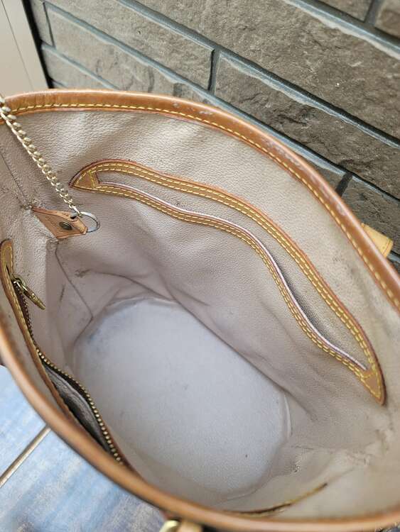 バケツ（ブランドバッグ）の商品画像 - 査定依頼日：2025年3月2日 - 最高査定価格：60,000円