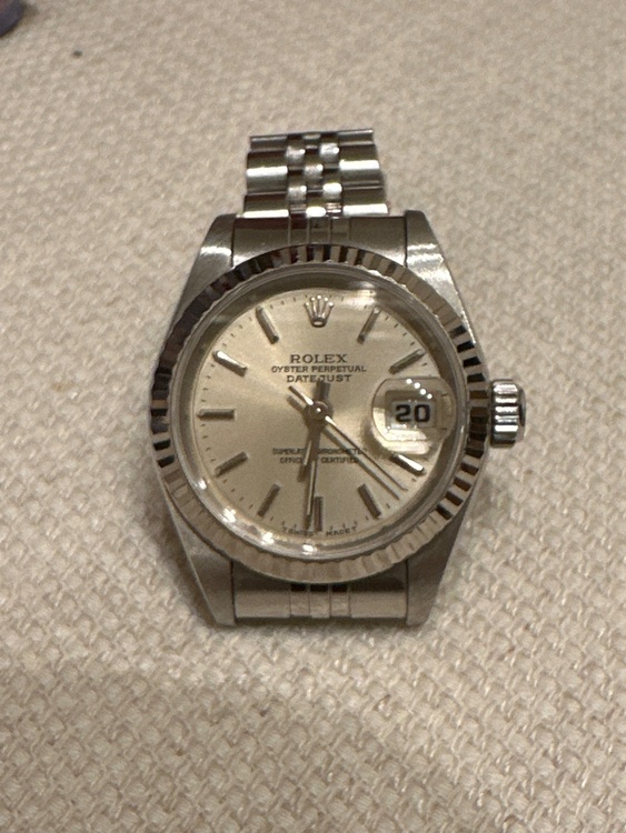 ロレックス デイトジャスト 6917（高級時計）の商品画像 - 査定依頼日：2026年3月20日 - 最高査定価格：850,000円