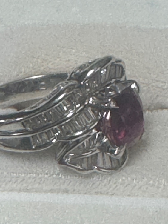 ルビー3キャラメレダイヤ1キャラ（金・貴金属）の商品画像 - 査定依頼日：2026年2月6日 - 最高査定価格：350,000円