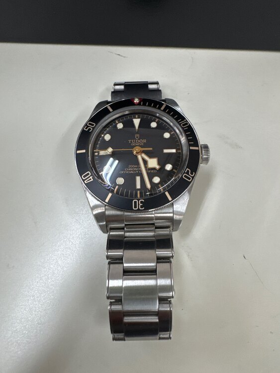 チューダー ブラックベイ 79030m（高級時計）の商品画像 - 査定依頼日：2025年5月29日 - 最高査定価格：390,000円