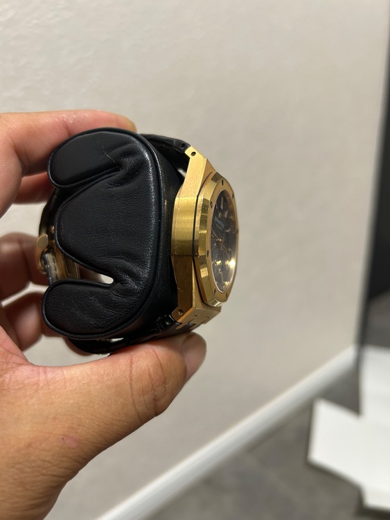 オーデマピゲ ロイヤルオーク J3494（高級時計）の商品画像 - 査定依頼日：2025年9月14日 - 最高査定価格：6,500,000円