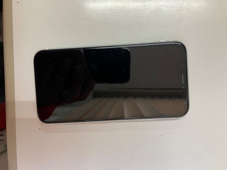 iPhone XR シリアルGONY4ACHKXL1（スマホ）の商品画像 - 査定依頼日：2025年11月28日 - 最高査定価格：18,000円