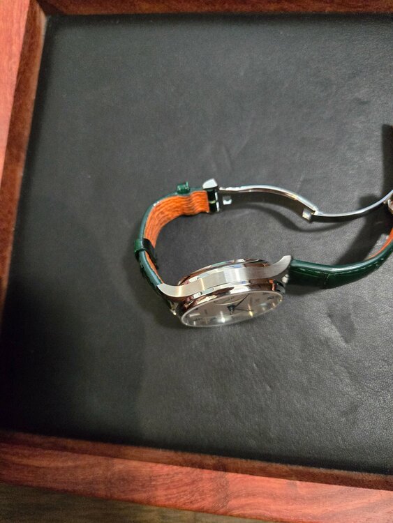 IWC ポルトギーゼオートマチック　IW500107（高級時計）の商品画像 - 査定依頼日：2026年8月5日 - 最高査定価格：720,000円