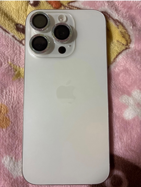 iPhone15pro 256gb（スマホ）の商品画像 - 査定依頼日：2025年9月17日 - 最高査定価格：110,000円