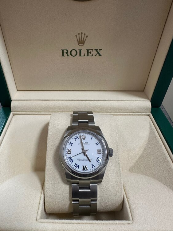 ロレックス パーペチュアル 17720（高級時計）の商品画像 - 査定依頼日：2025年3月18日 - 最高査定価格：750,000円