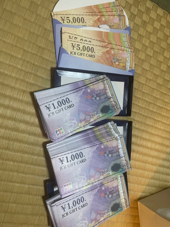 JCB金券（チケット・金券）の商品画像 - 査定依頼日：2025年5月16日 - 最高査定価格：300,000円