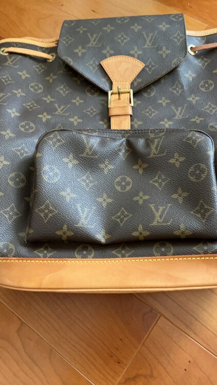 リュック（ブランドバッグ）の商品画像 - 査定依頼日：2025年4月1日 - 最高査定価格：100,000円