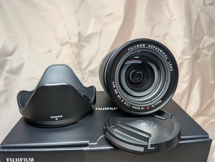 fujinon XF16-55mmF2.8RLMWR（カメラ）の商品画像 - 査定依頼日：2026年10月3日 - 最高査定価格：75,100円