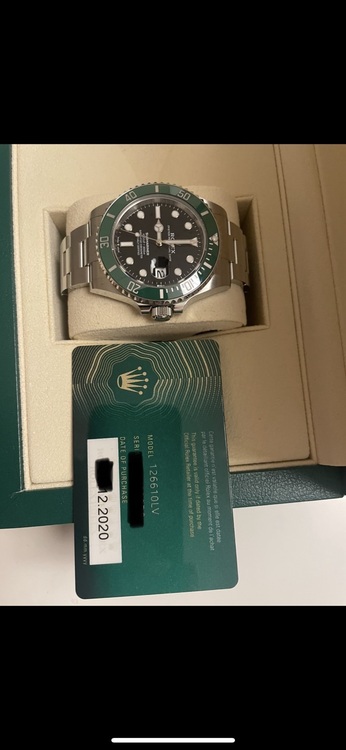 126610LV（高級時計）の商品画像 - 査定依頼日：2025年12月11日 - 最高査定価格：2,300,000円