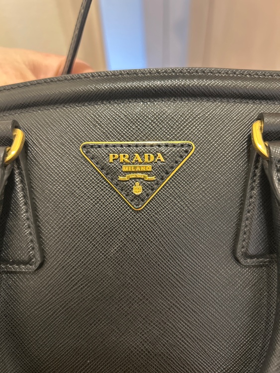 プラダ  （ブランドバッグ）の商品画像 - 査定依頼日：2026年1月23日 - 最高査定価格：115,000円