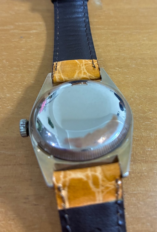 ロレックス パーペチュアルデイト （高級時計）の商品画像 - 査定依頼日：2026年3月5日 - 最高査定価格：300,000円