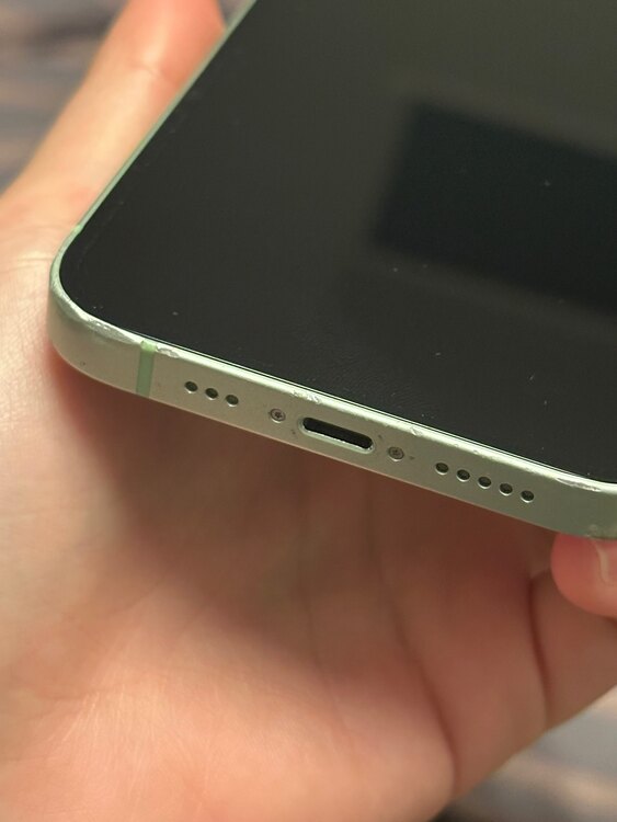 iPhone 12 64GB SIMフリー（スマホ）の商品画像 - 査定依頼日：2025年2月19日 - 最高査定価格：29,000円