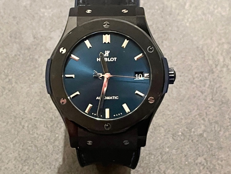 ウブロ クラシックフュージョン （高級時計）の商品画像 - 査定依頼日：2025年6月11日 - 最高査定価格：620,000円