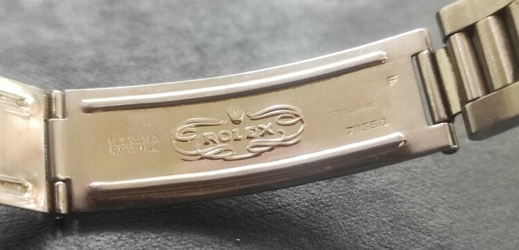 ロレックス その他 1501（高級時計）の商品画像 - 査定依頼日：2026年3月15日 - 最高査定価格：800,000円