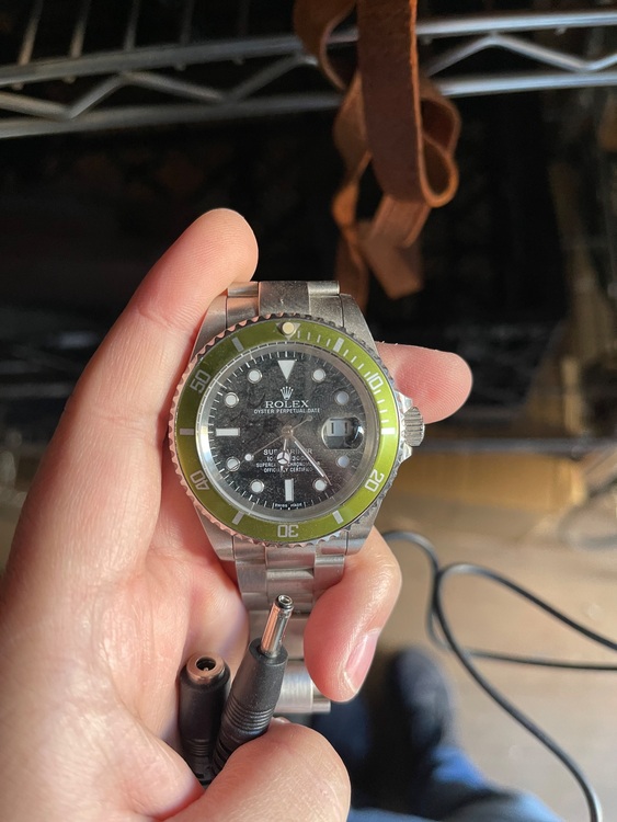 ロレックス サブマリーナー 16610LV（高級時計）の商品画像 - 査定依頼日：2025年11月26日 - 最高査定価格：2,100,000円