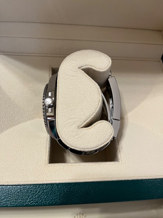 サブマリーナ　ノンデイト（高級時計）の商品画像 - 査定依頼日：2025年6月13日 - 最高査定価格：1,600,000円