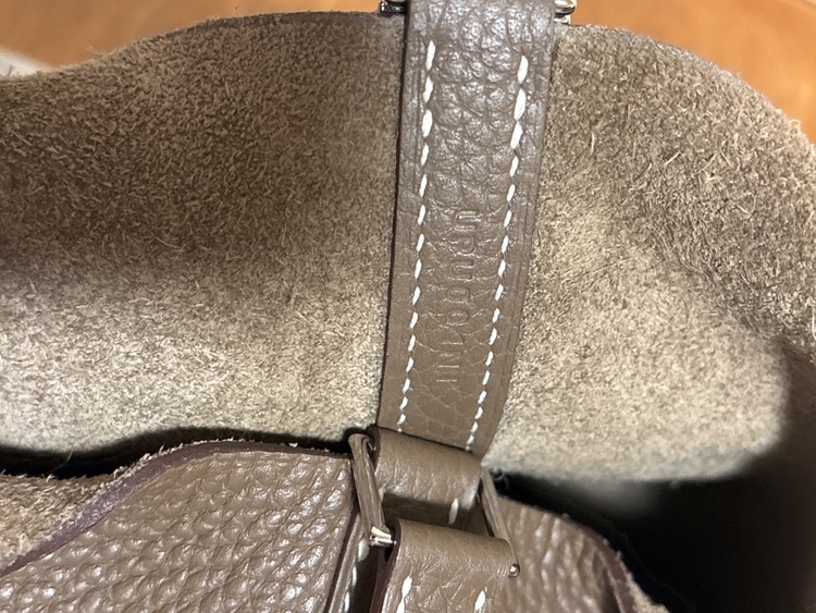 エルメス ピコタン （ブランドバッグ）の商品画像 - 査定依頼日：2025年8月23日 - 最高査定価格：560,000円