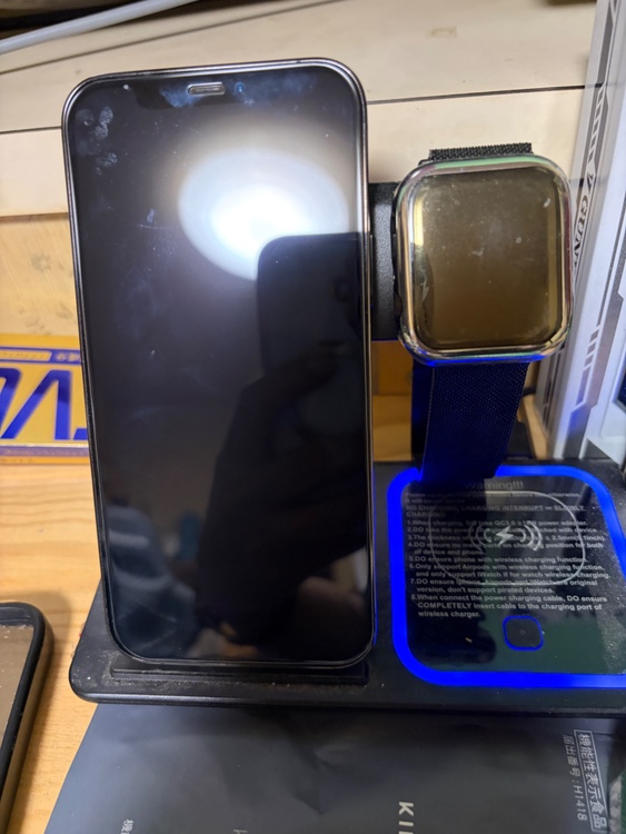 iPhone 12 Pro 128GB SIMフリー（スマホ）の商品画像 - 査定依頼日：2026年4月27日 - 最高査定価格：28,000円