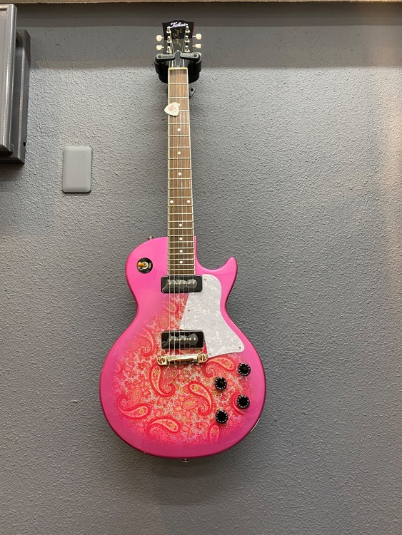 LSS158PaisleyRed（ピアノ・楽器・PA機材）の商品画像 - 査定依頼日：2026年4月14日 - 最高査定価格：90,000円