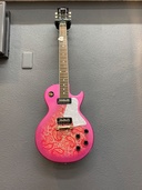 LSS158PaisleyRed（ピアノ・楽器・PA機材）の商品画像 - 査定依頼日：2026年4月14日 - 最高査定価格：90,000円