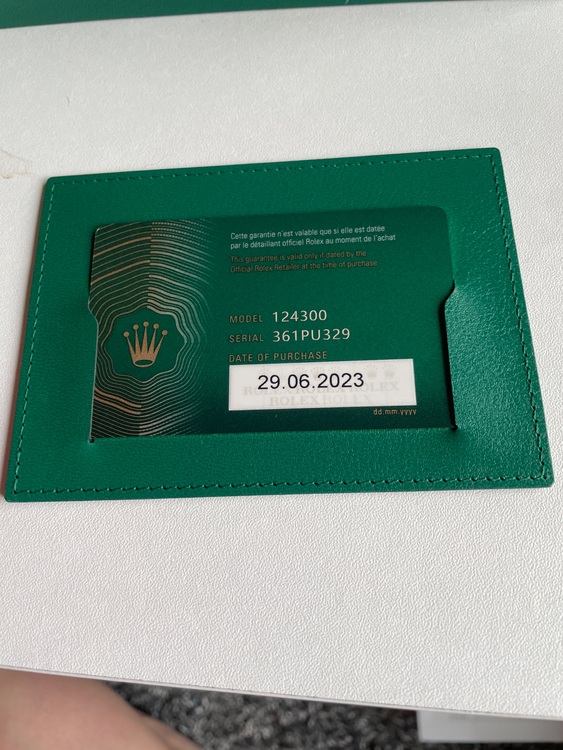 126610LV（高級時計）の商品画像 - 査定依頼日：2025年6月15日 - 最高査定価格：2,080,000円