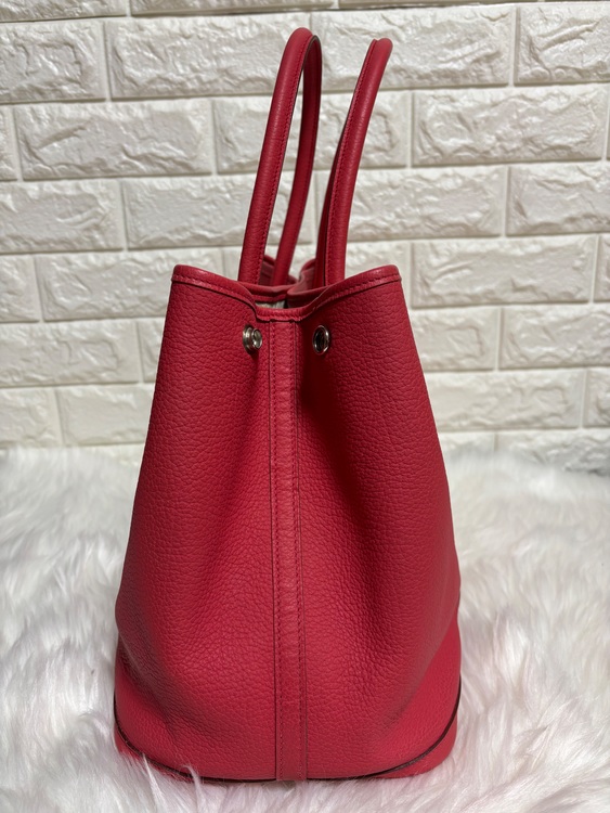 エルメス ガーデンパーティPM ネゴンダ ブーゲンビリア □N刻印（ブランドバッグ）の商品画像 - 査定依頼日：2025年11月21日 - 最高査定価格：160,000円