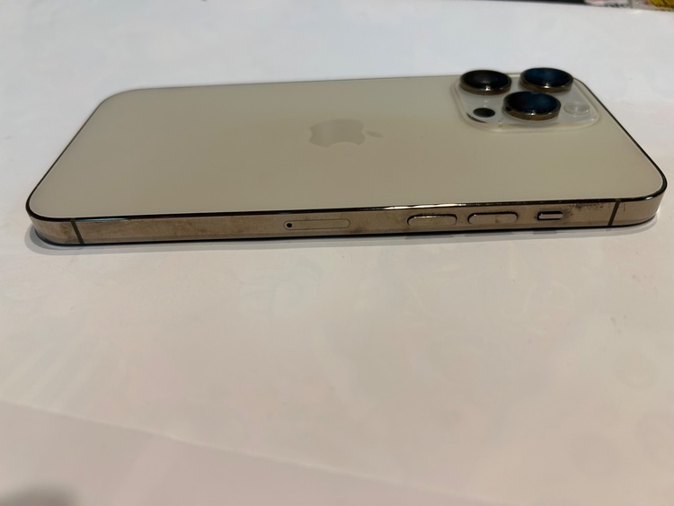 iPhone 14 Pro Max 128GB SIMフリー（スマホ）の商品画像 - 査定依頼日：2026年2月9日 - 最高査定価格：75,000円