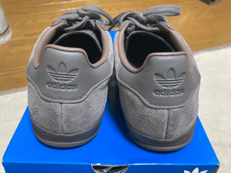 GAZELLE INDOOR JS JQ6213（古着・ファッション）の商品画像 - 査定依頼日：2025年11月26日 - 最高査定価格：1,000円