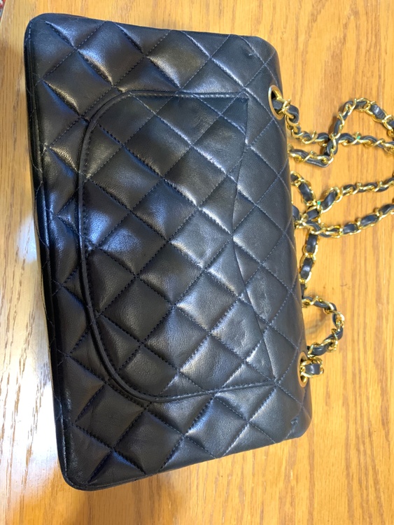 マトラッセ23（ブランドバッグ）の商品画像 - 査定依頼日：2026年3月31日 - 最高査定価格：700,000円