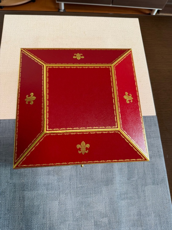 ブランデー レミーマルタン （お酒）の商品画像 - 査定依頼日：2026年4月22日 - 最高査定価格：130,000円