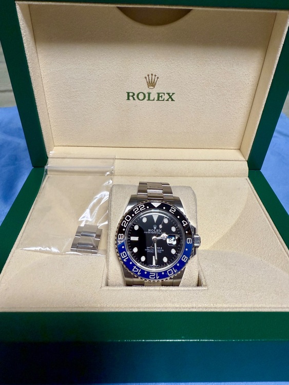 ロレックス GMTマスター 116710BLNR（高級時計）の商品画像 - 査定依頼日：2025年11月17日 - 最高査定価格：2,270,000円