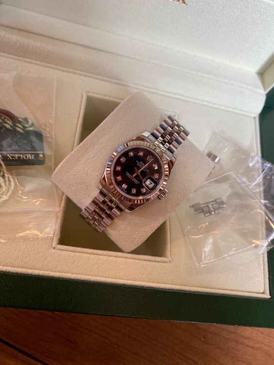 デイトジャスト　10ポイント（高級時計）の商品画像 - 査定依頼日：2025年9月20日 - 最高査定価格：1,030,000円