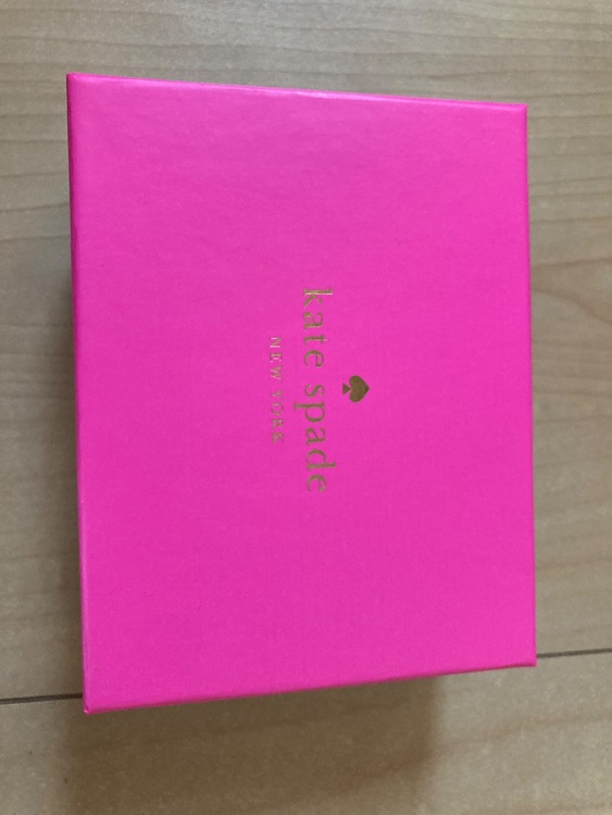 サイフ（ブランド財布・小物）の商品画像 - 査定依頼日：2025年6月17日 - 最高査定価格：2,000円