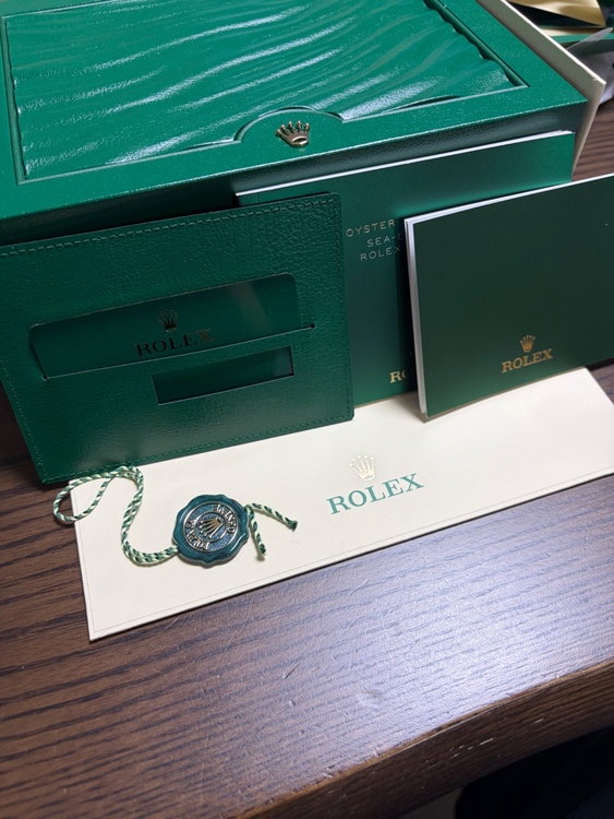 シードゥエラー ディープシー（高級時計）の商品画像 - 査定依頼日：2026年10月11日 - 最高査定価格：1,920,000円