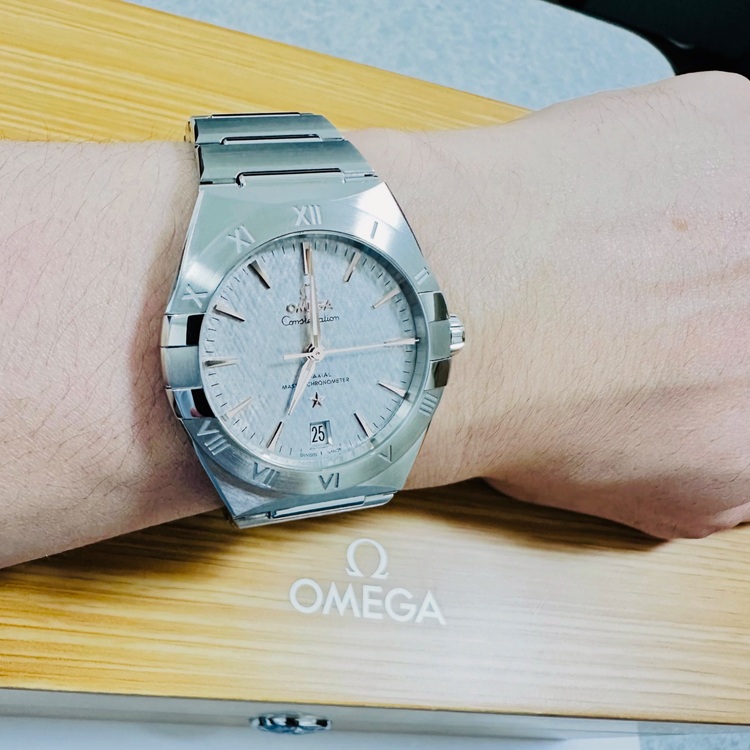オメガ コンステーション 1311036200600（高級時計）の商品画像 - 査定依頼日：2025年7月5日 - 最高査定価格：450,000円